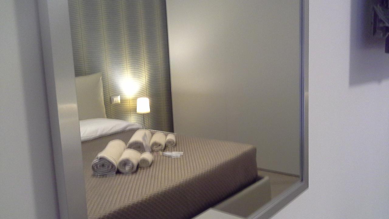 Luxury Rooms Garzilli Palermo Exterior photo